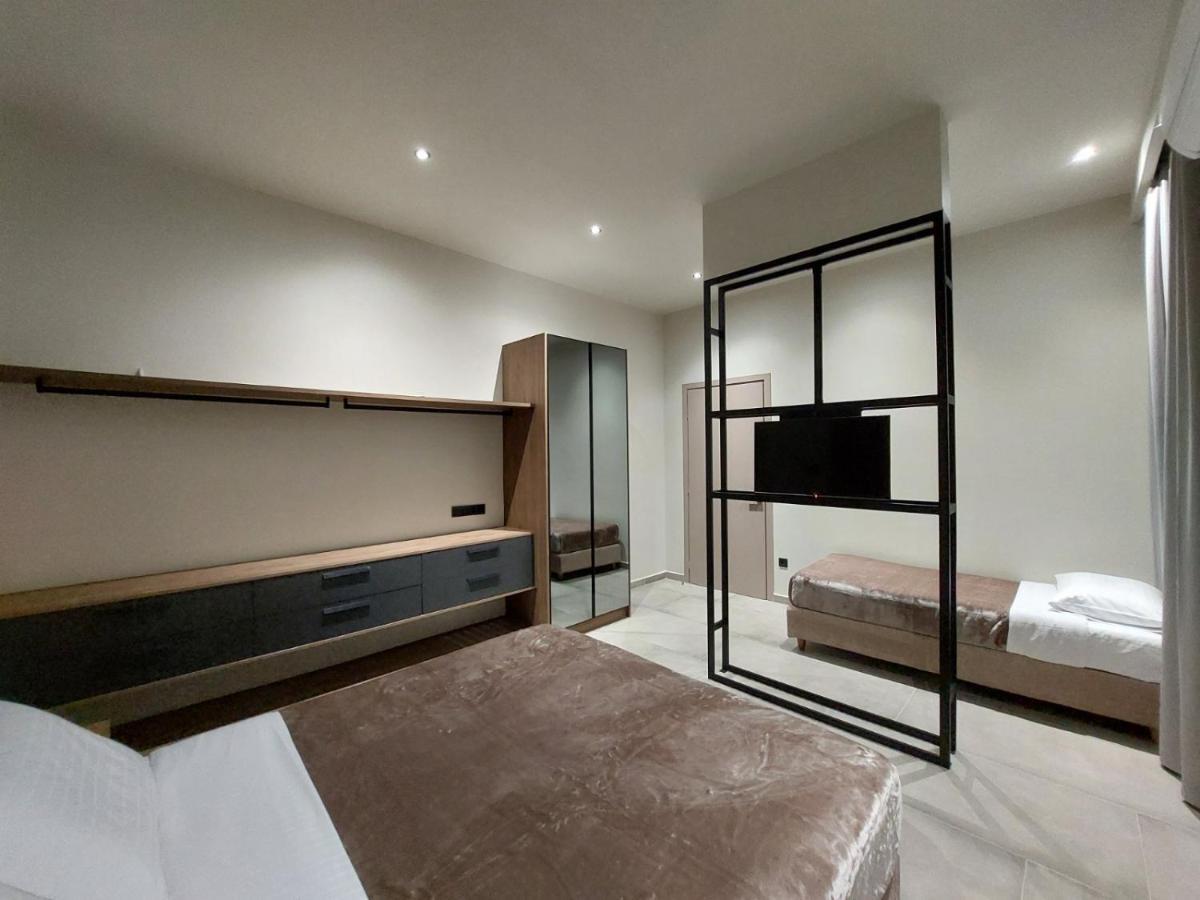 Rea'S Luxury Apartments 斯陶帕 外观 照片