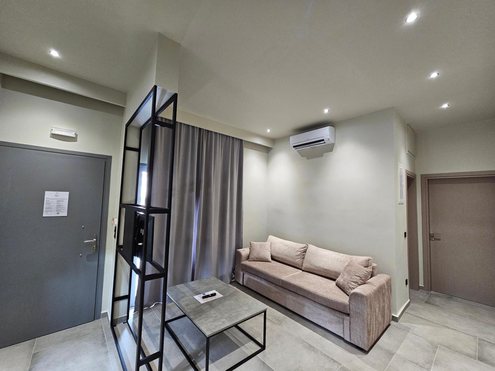 Rea'S Luxury Apartments 斯陶帕 外观 照片